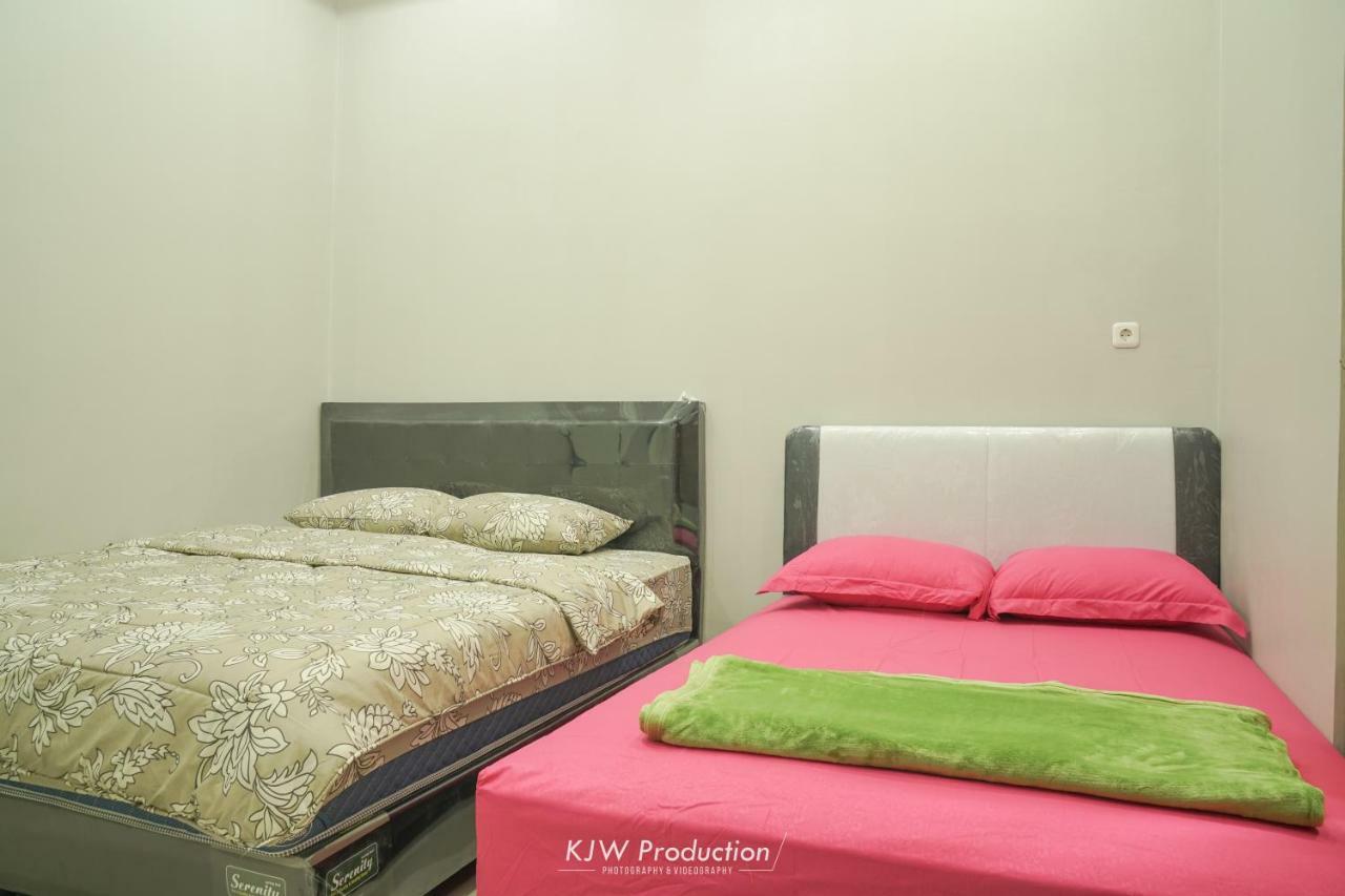 M Stay Guest House Jogja Джокякарта Екстериор снимка