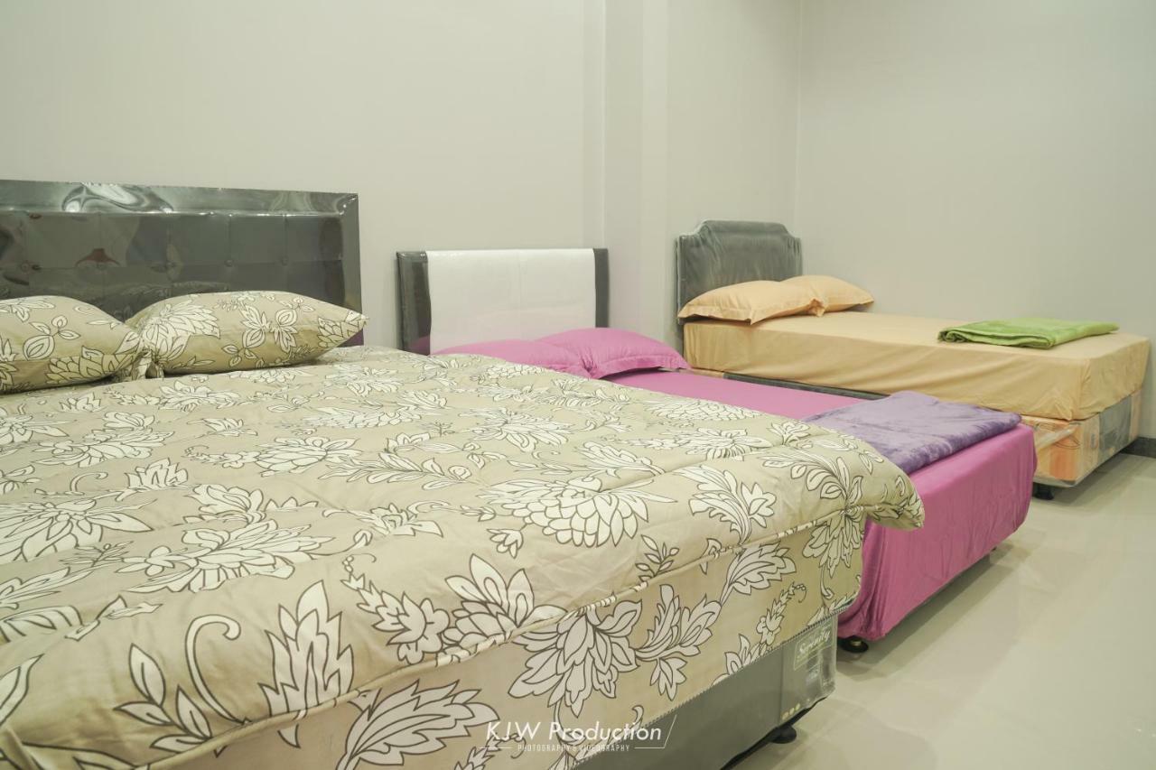 M Stay Guest House Jogja Джокякарта Екстериор снимка
